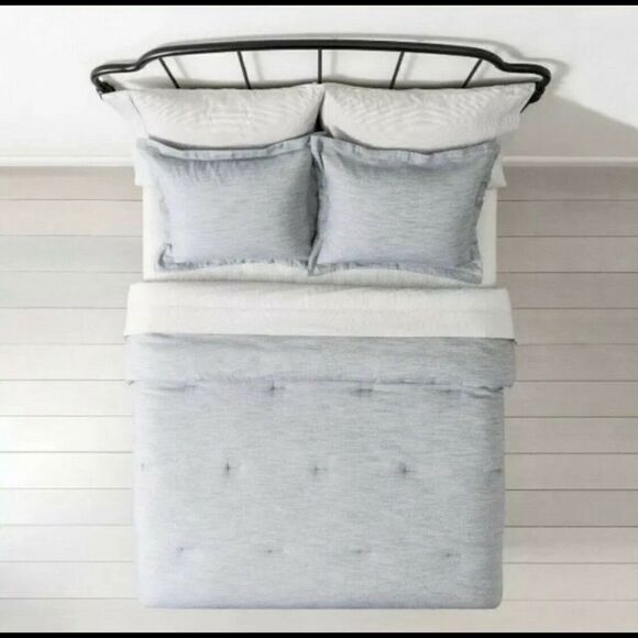 Twin Hearth & Hand blue twill comforter set - Picture 3 of 3